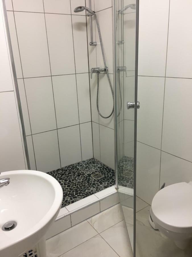 Studio Tati Apartman La Neuveville Kültér fotó